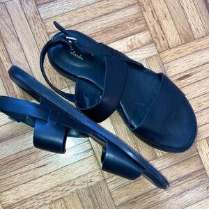 Clarks Women's Elegant Black Sandals 9